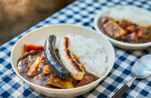 「あげかま」と「シーフランク」のシーフードカレー