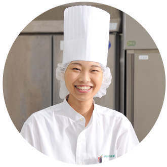 パティシエ　井口　文香