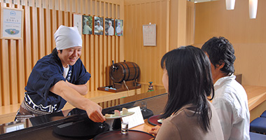 鈴廣の味くらべ詰合せ - 鈴廣オンラインショップ かまぼこのある暮らし