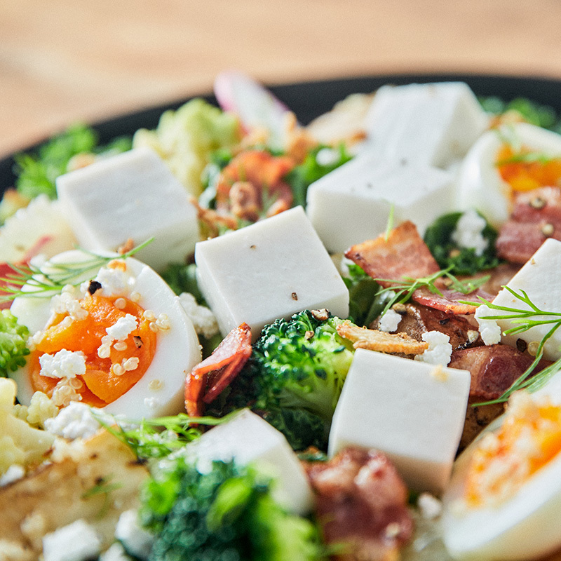 サラダにのせるかまぼこ - 鈴廣オンラインショップ かまぼこのある暮らし